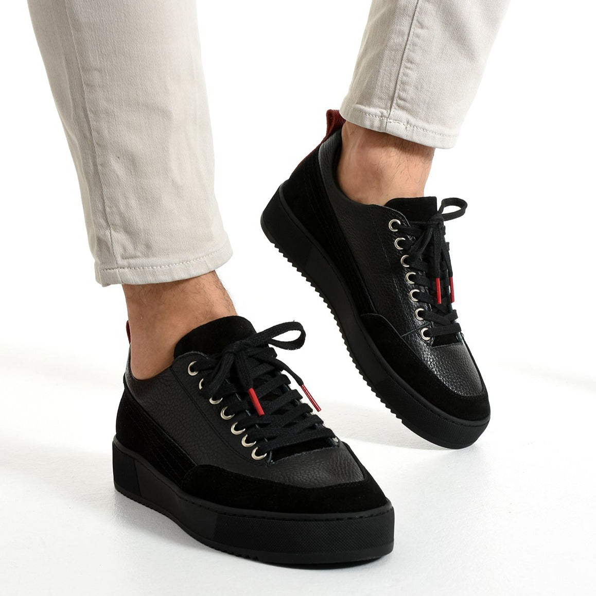 Rio - All Black