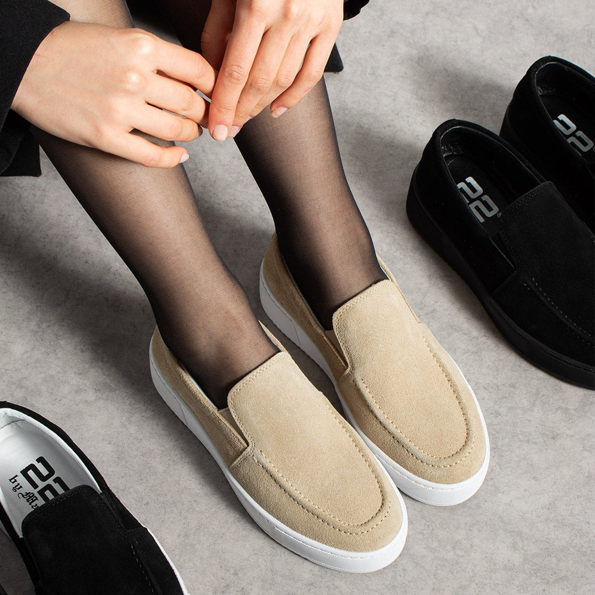 Romero Beige X