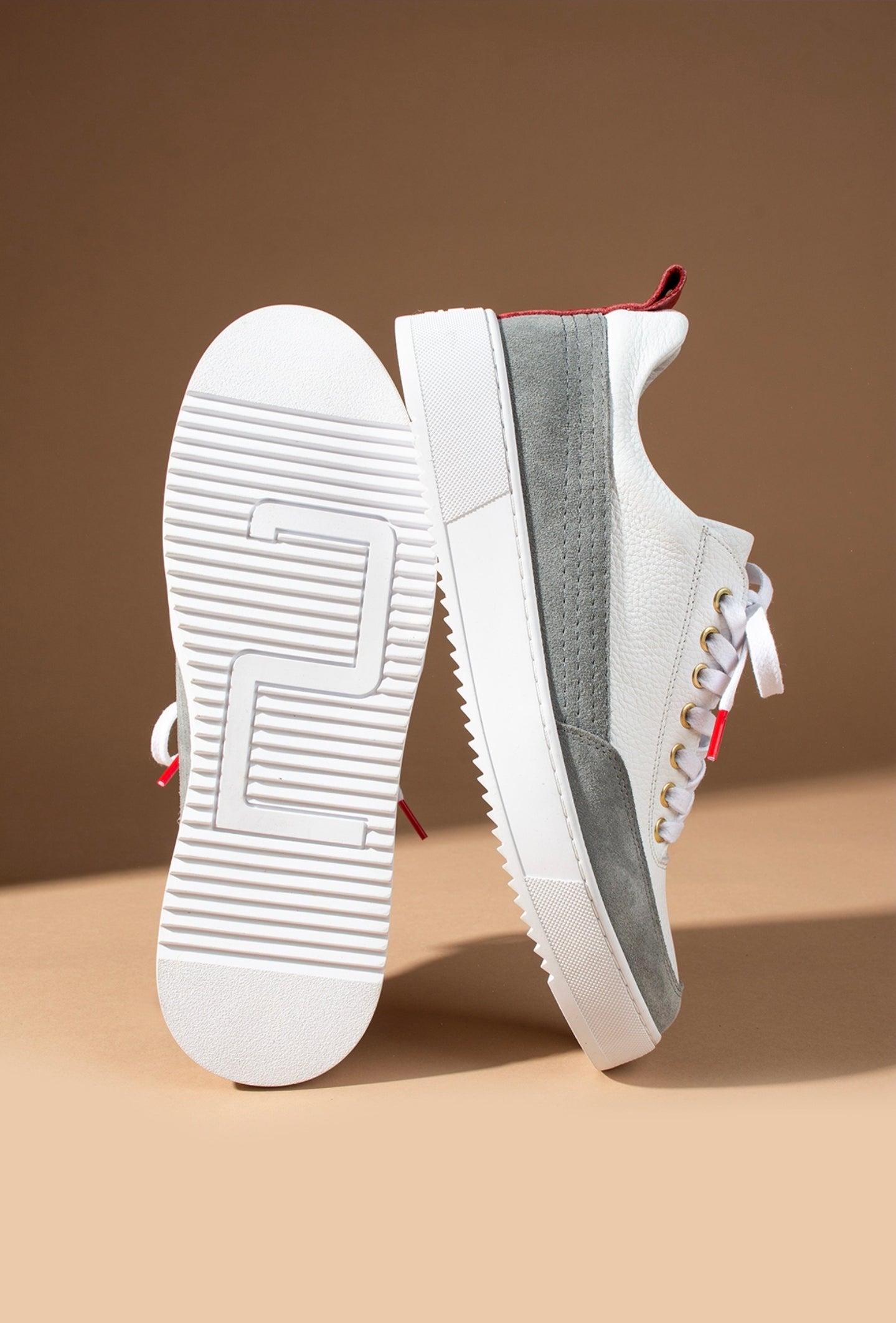 Rio Weiß-Grauer Sneaker