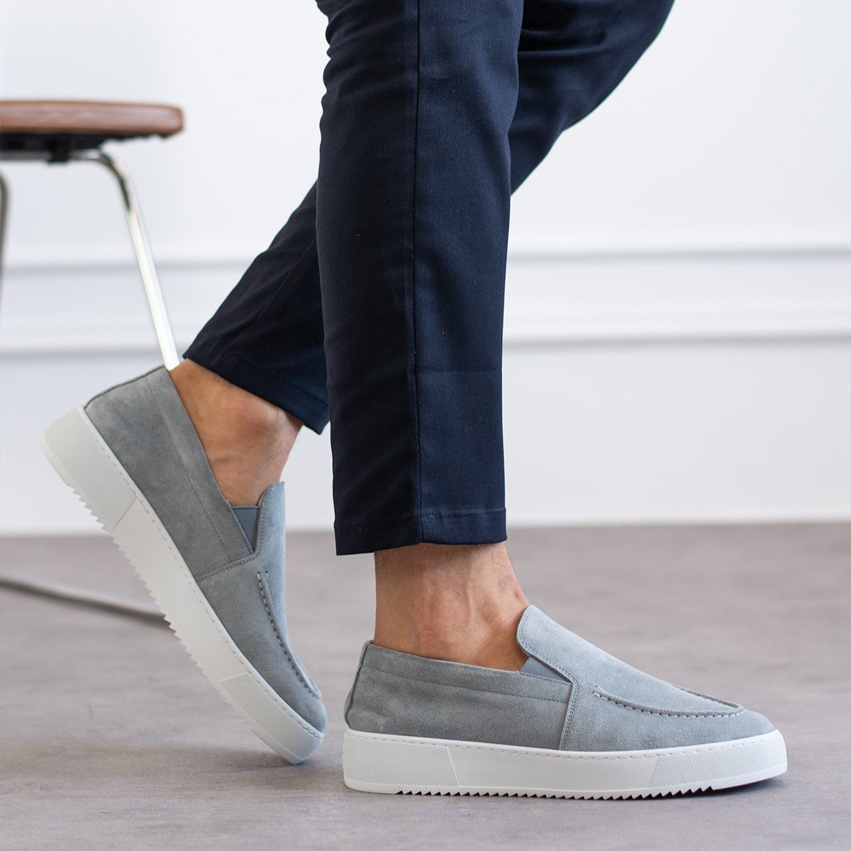 Romero - Grey