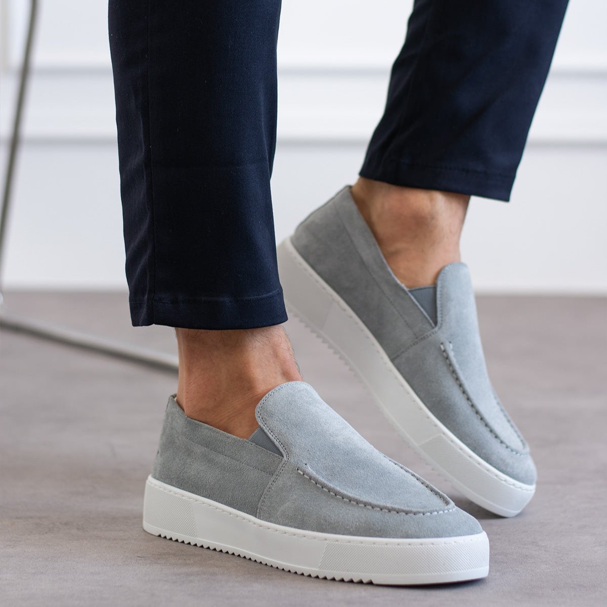 Romero - Grey