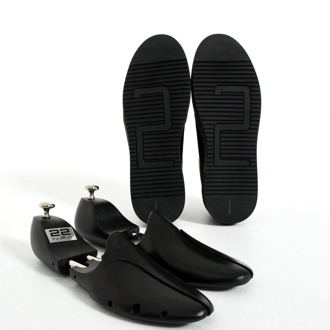 Rio - All Black