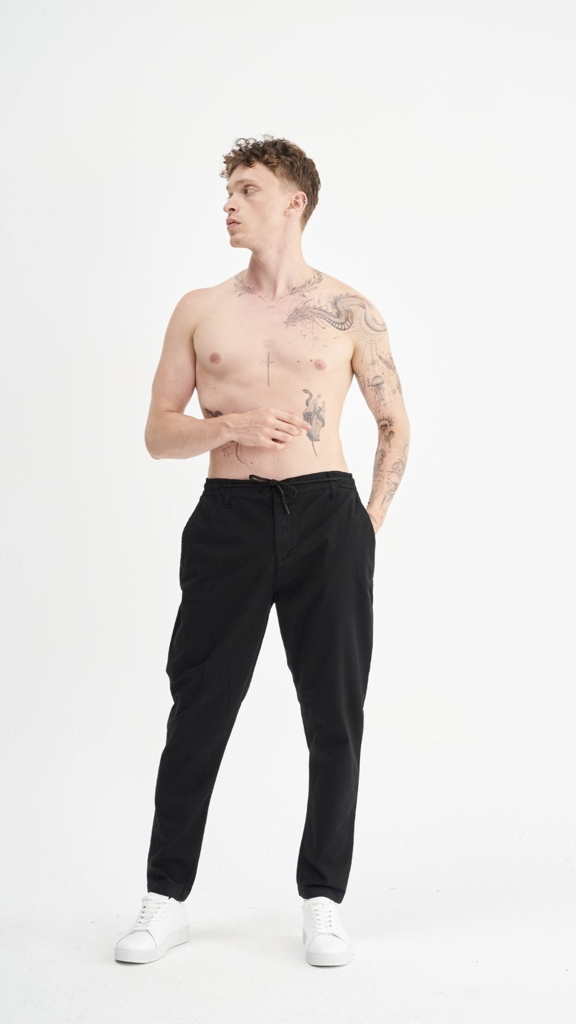 Noro Trousers Black