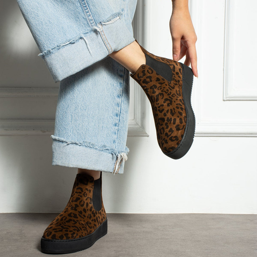 Verona Black Leopar