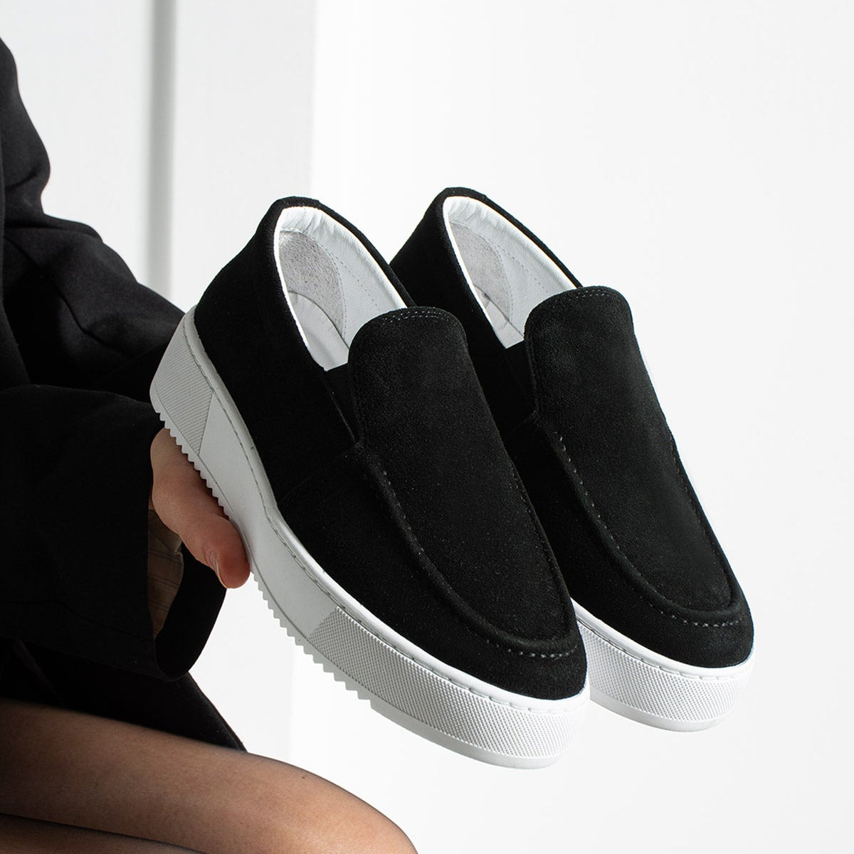Romero Black X