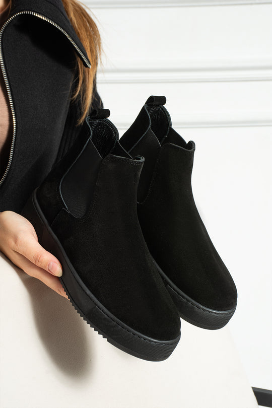 Verona Black X