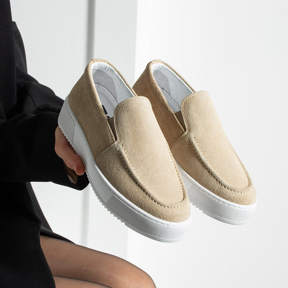 Romero Beige X