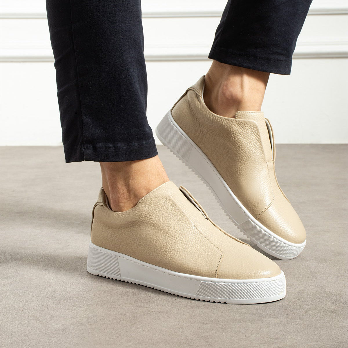 Punto - Beige