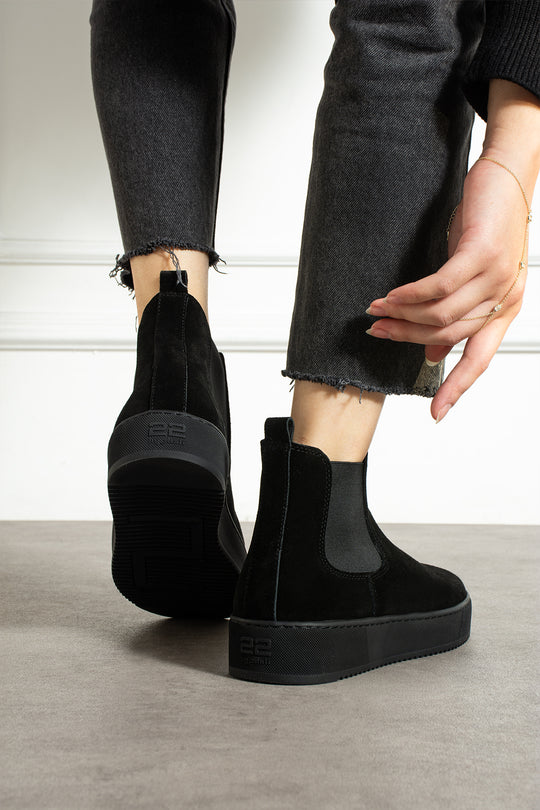 Verona Black X