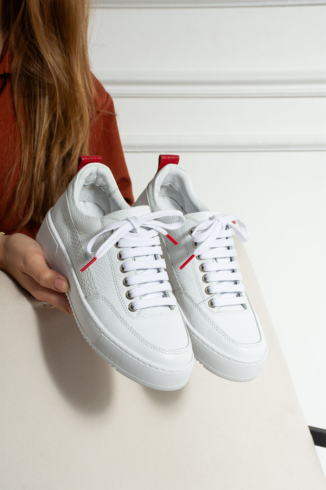 Rio White-Red X