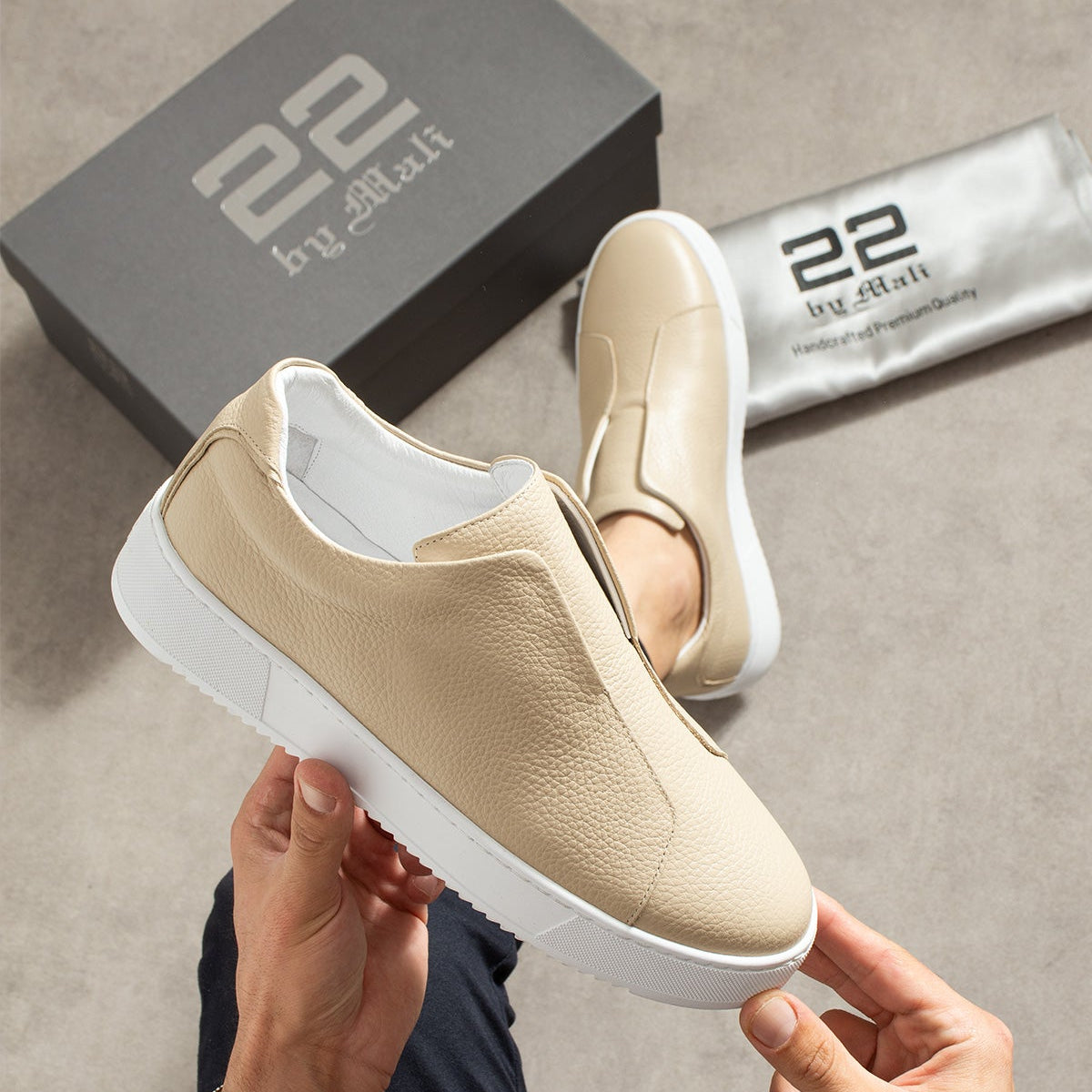 Punto - Beige