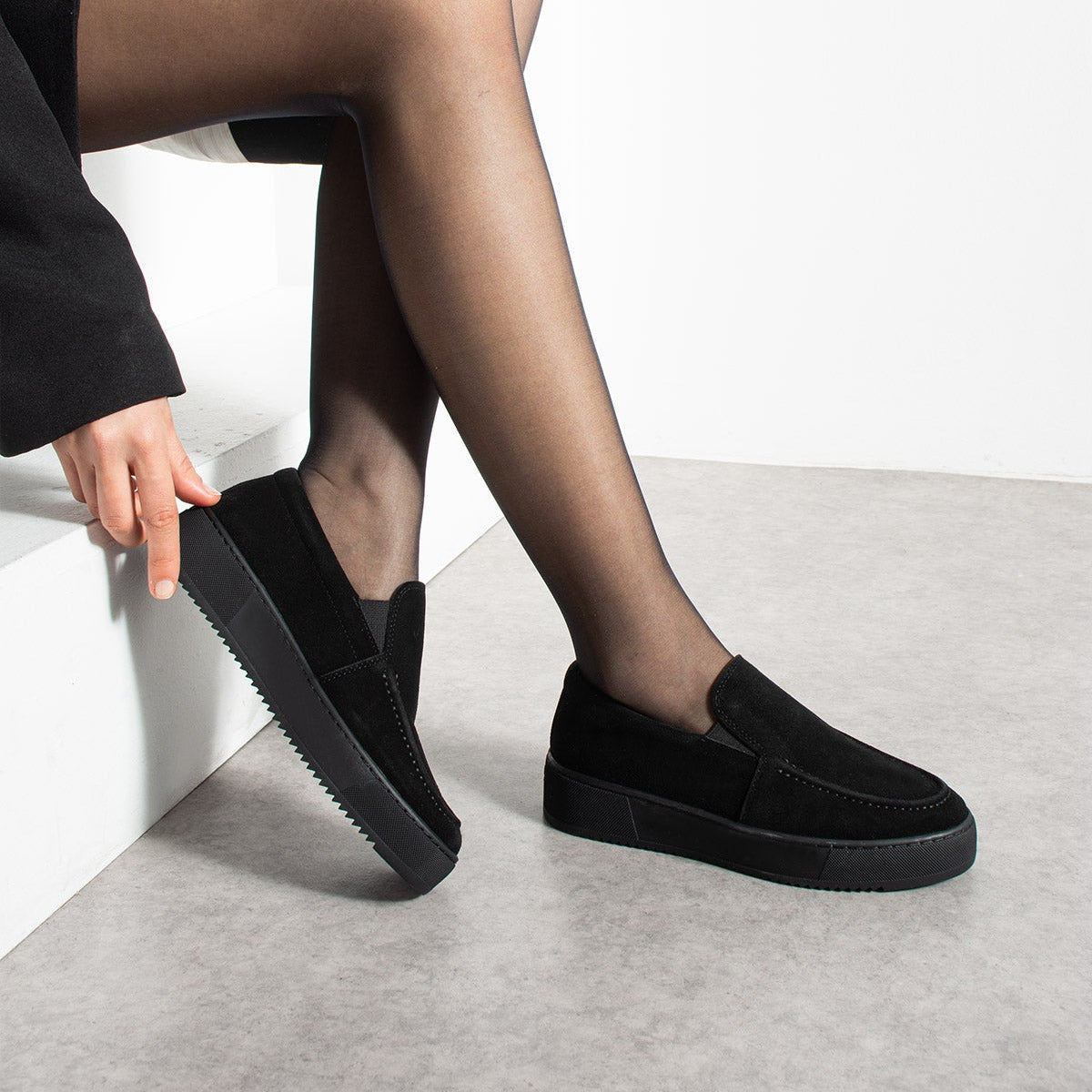 Romero Allblack X